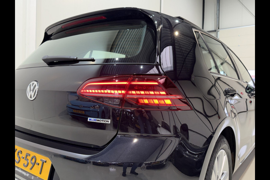 Volkswagen Golf 1.5 TSI ACT 130pk | Pano dak | Full Led