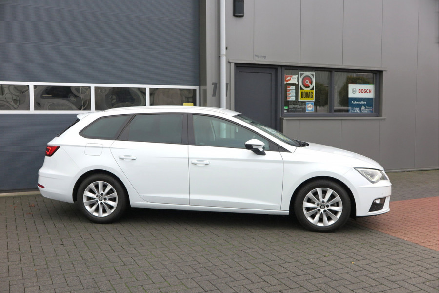 Seat ✅ Leon ST 1.0 116pk DSG EcoTSI Style Business Intense Keyless, LED, Navi , Full-link , PDC voor & achter,Cruise control, DAB+ etc..