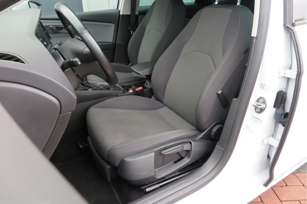 Seat ✅ Leon ST 1.0 116pk DSG EcoTSI Style Business Intense Keyless, LED, Navi , Full-link , PDC voor & achter,Cruise control, DAB+ etc..