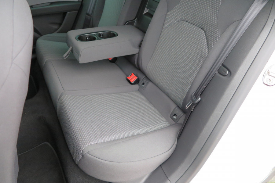 Seat ✅ Leon ST 1.0 116pk DSG EcoTSI Style Business Intense Keyless, LED, Navi , Full-link , PDC voor & achter,Cruise control, DAB+ etc..