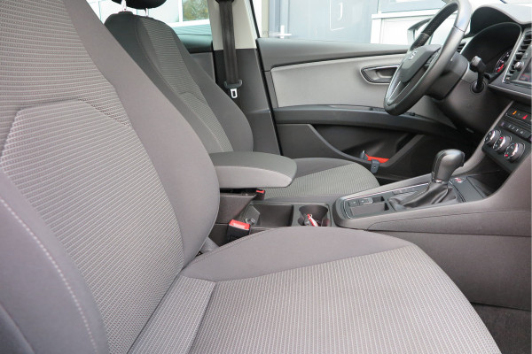 Seat ✅ Leon ST 1.0 116pk DSG EcoTSI Style Business Intense Keyless, LED, Navi , Full-link , PDC voor & achter,Cruise control, DAB+ etc..