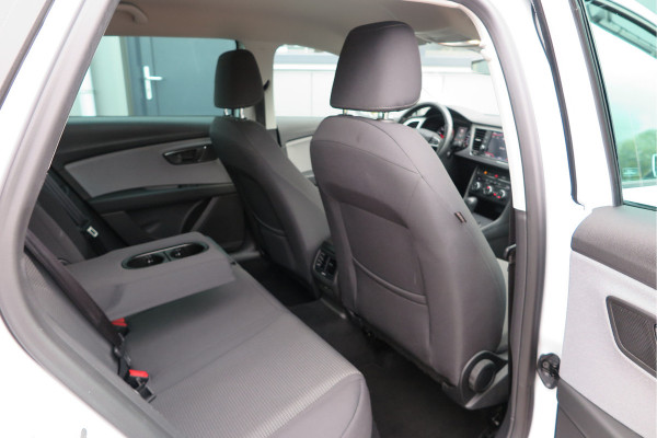 Seat ✅ Leon ST 1.0 116pk DSG EcoTSI Style Business Intense Keyless, LED, Navi , Full-link , PDC voor & achter,Cruise control, DAB+ etc..