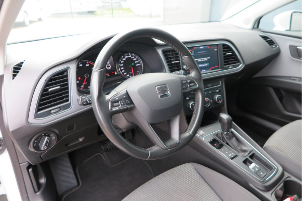 Seat ✅ Leon ST 1.0 116pk DSG EcoTSI Style Business Intense Keyless, LED, Navi , Full-link , PDC voor & achter,Cruise control, DAB+ etc..