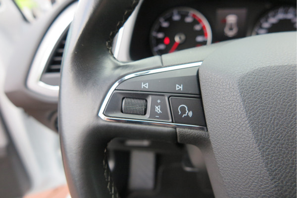 Seat ✅ Leon ST 1.0 116pk DSG EcoTSI Style Business Intense Keyless, LED, Navi , Full-link , PDC voor & achter,Cruise control, DAB+ etc..