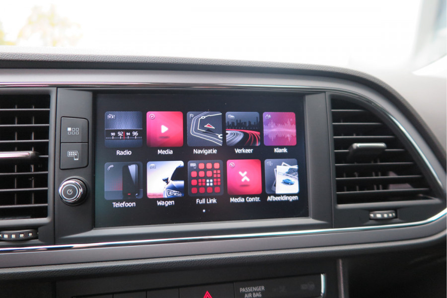 Seat ✅ Leon ST 1.0 116pk DSG EcoTSI Style Business Intense Keyless, LED, Navi , Full-link , PDC voor & achter,Cruise control, DAB+ etc..