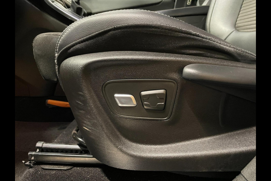 Renault Grand Scénic 1.3 TCe Bose|LUXE|AUTOMAAT|TREKHAAK|KEYLESS|LEDER|CARPLAY|CAMERA|CLIMATE,CRUISE CONTROL|NL-AUTO|NAP|