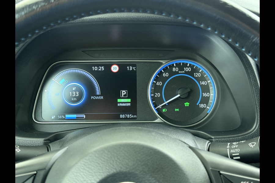 Nissan Leaf Acenta 40kWh Navi Camera Adap.Cruise Apple Carplay Android Ecc SOH 88% DAB Stuur-Stoel-Achterbankverwarming Lmv Privacy Glas Rijstrooksensor Origineel Nederlandse Auto 1e Eigenaar