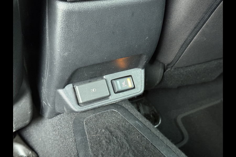 Nissan Leaf Acenta 40kWh Navi Camera Adap.Cruise Apple Carplay Android Ecc SOH 88% DAB Stuur-Stoel-Achterbankverwarming Lmv Privacy Glas Rijstrooksensor Origineel Nederlandse Auto 1e Eigenaar