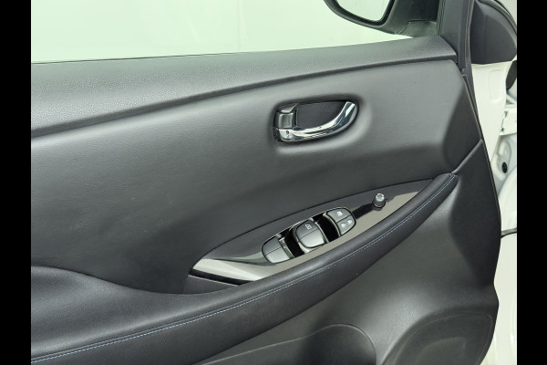 Nissan Leaf Acenta 40kWh Navi Camera Adap.Cruise Apple Carplay Android Ecc SOH 88% DAB Stuur-Stoel-Achterbankverwarming Lmv Privacy Glas Rijstrooksensor Origineel Nederlandse Auto 1e Eigenaar