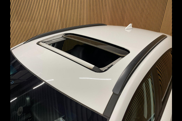 Hyundai Kona EV Fashion 64 kWh|FACELIFT|3-FASE|LEDER|DAKJE|HEAD-UP|ACC|CAMERA|CARPLAY|NAVI|NL- AUTO|NAP|INCL. BTW|1e EIG.|