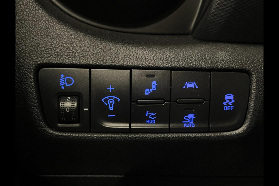 Hyundai Kona EV Fashion 64 kWh|FACELIFT|3-FASE|LEDER|DAKJE|HEAD-UP|ACC|CAMERA|CARPLAY|NAVI|NL- AUTO|NAP|INCL. BTW|1e EIG.|
