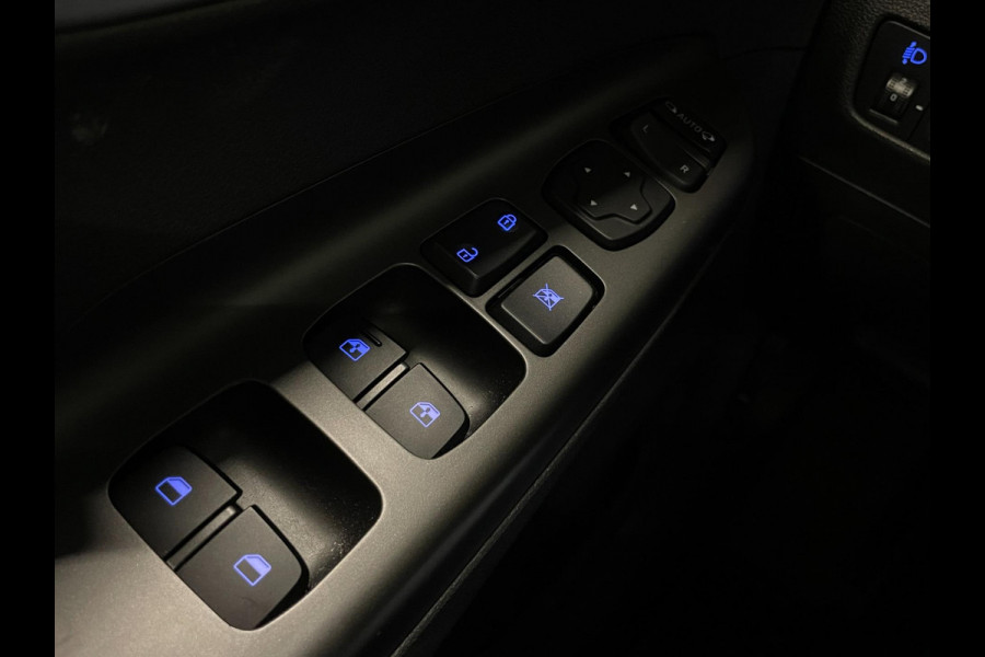 Hyundai Kona EV Fashion 64 kWh|FACELIFT|3-FASE|LEDER|DAKJE|HEAD-UP|ACC|CAMERA|CARPLAY|NAVI|NL- AUTO|NAP|INCL. BTW|1e EIG.|