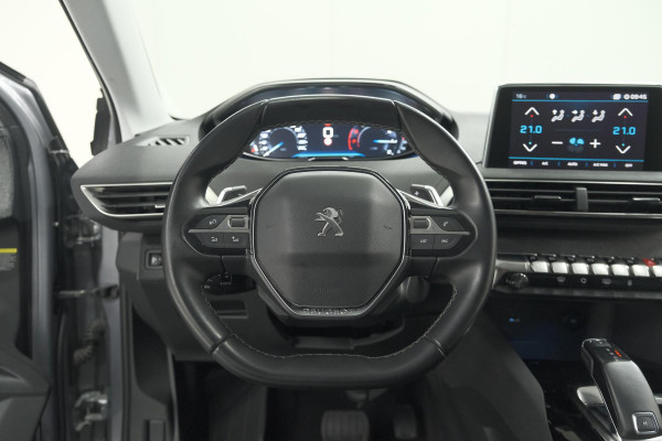 Peugeot 3008 PureTech 130 EAT8 GT Line | Trekhaak | Camera | Navigatie | Apple Carplay | Parkeersensoren