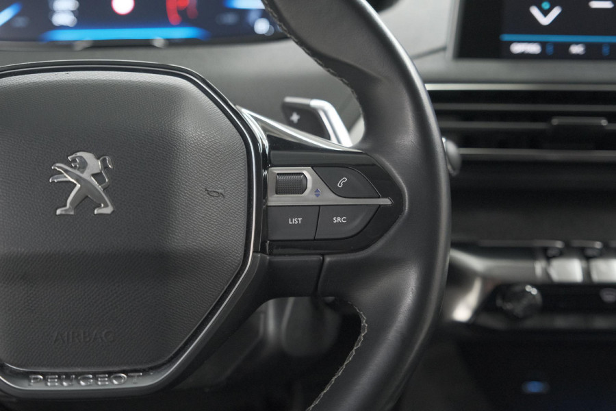 Peugeot 3008 PureTech 130 EAT8 GT Line | Trekhaak | Camera | Navigatie | Apple Carplay | Parkeersensoren