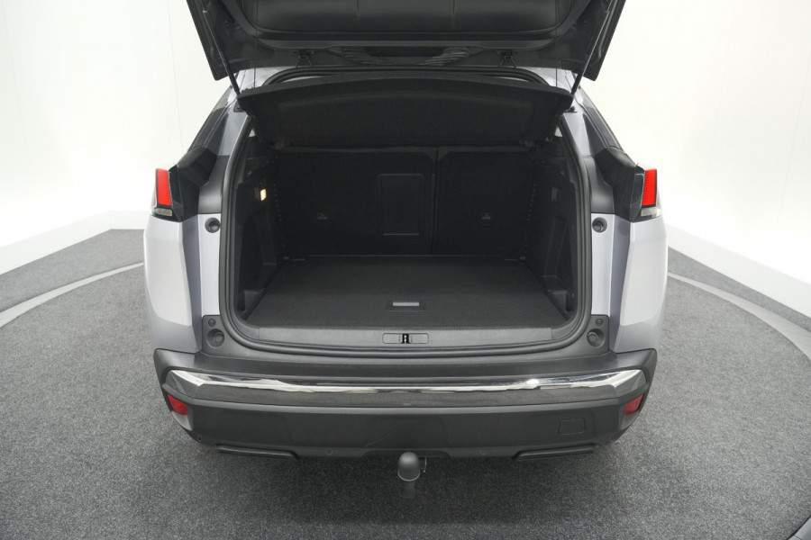 Peugeot 3008 PureTech 130 EAT8 GT Line | Trekhaak | Camera | Navigatie | Apple Carplay | Parkeersensoren