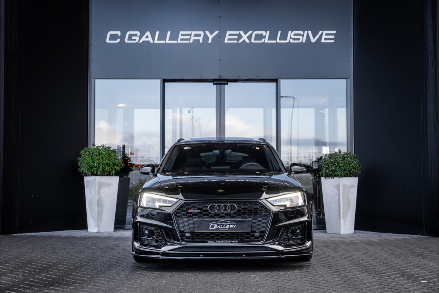 Audi RS4 Avant 2.9 TFSI quattro - Panorama | B&O | Carbon | Alcantara | Massage  | Memory