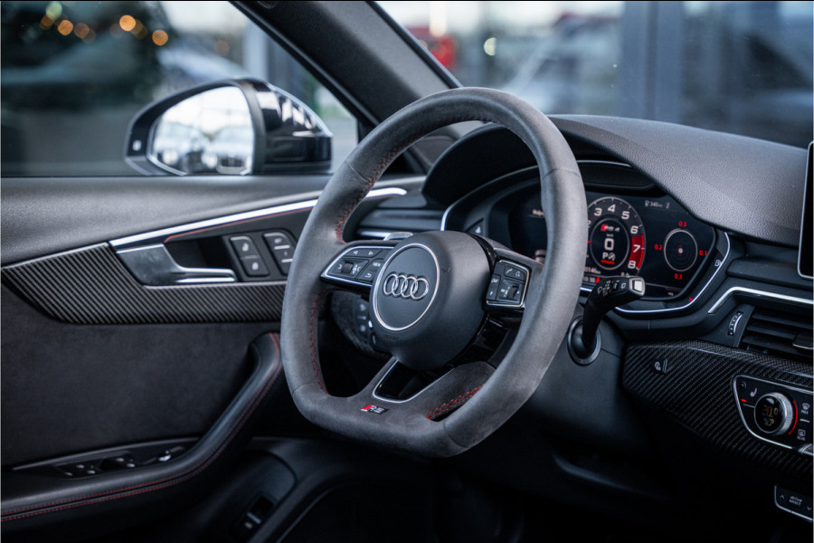 Audi RS4 Avant 2.9 TFSI quattro - Panorama | B&O | Carbon | Alcantara | Massage  | Memory