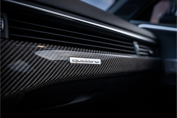 Audi RS4 Avant 2.9 TFSI quattro - Panorama | B&O | Carbon | Alcantara | Massage  | Memory