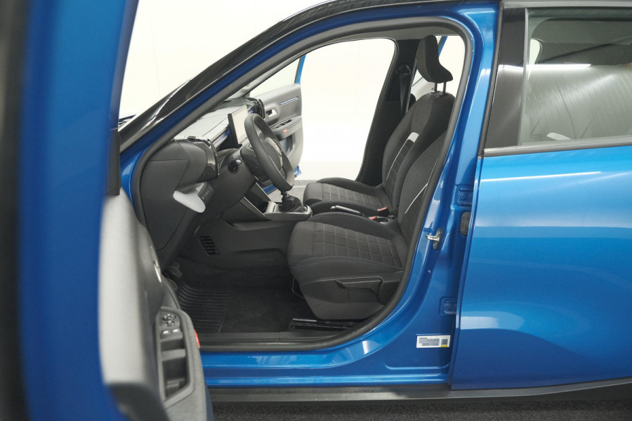 Citroën C3 1.2 Turbo 100pk Plus | Nieuw Model | Apple Carplay | Parkeersensoren