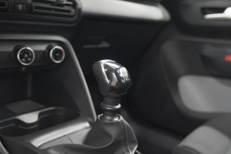 Citroën C3 1.2 Turbo 100pk Plus | Nieuw Model | Apple Carplay | Parkeersensoren