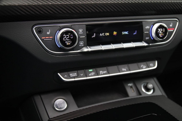 Audi Q5 50 TFSI e Quattro Competition Pro Line S S-Line 299pk Automaat! Kuipstoelen|Panoramadak|Virtual Cockpit|Camera|HUD|22inch