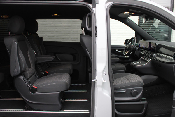 Mercedes-Benz Eqv 300 L2 / New Model / 6-Persoons / Standkachel / Distronic / Camera / Led / NIEUWSTAAT