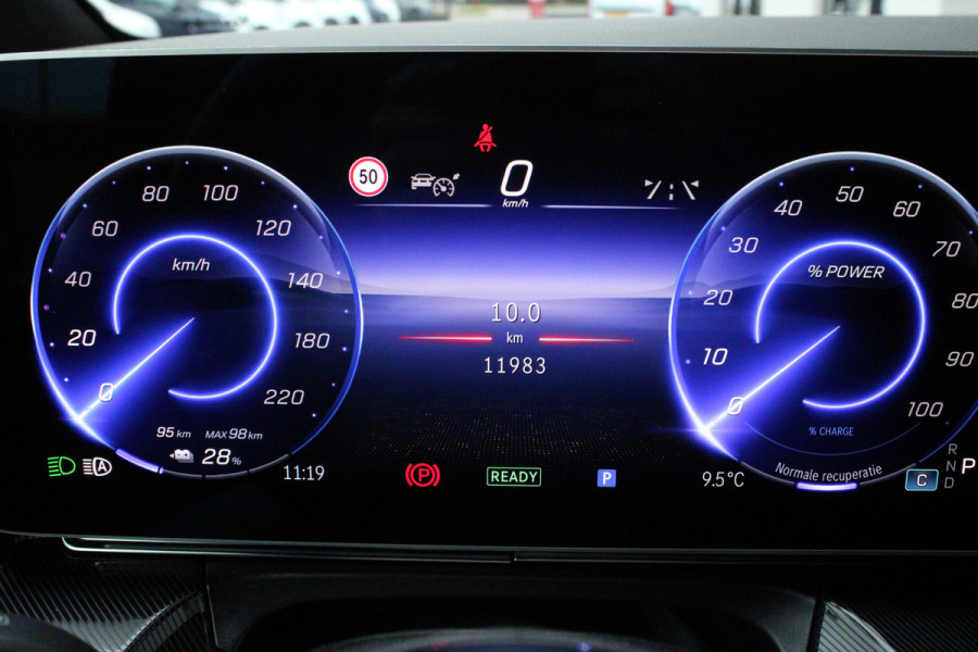 Mercedes-Benz Eqv 300 L2 / New Model / 6-Persoons / Standkachel / Distronic / Camera / Led / NIEUWSTAAT