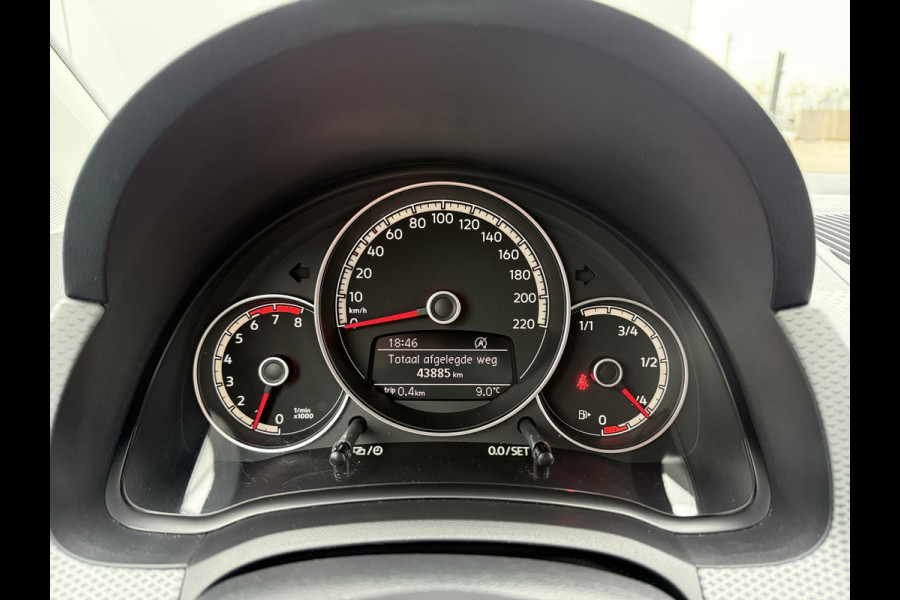 Volkswagen up! 1.0 Active 65pk | Cruise | Camera