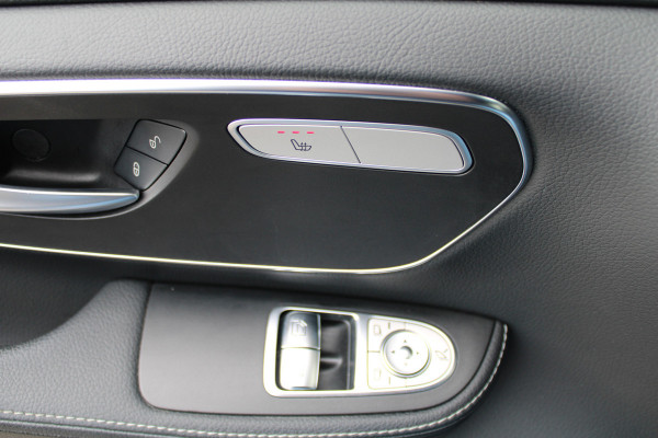 Mercedes-Benz Eqv 300 / Lang / AMG / Leer / Camera / Burmester / Leer / 7-persoons / 2x Elec Schuifdeur / Nette Staat