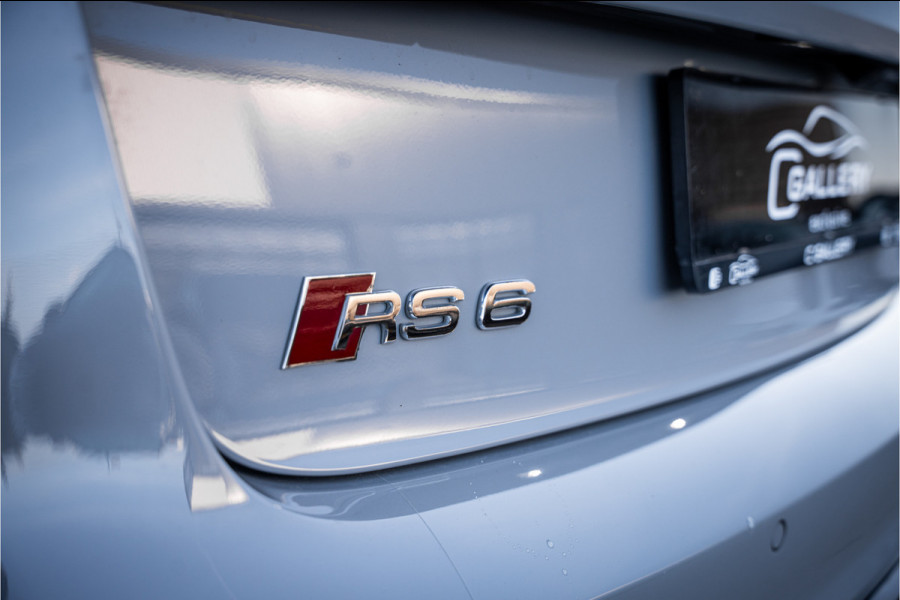Audi RS6 Avant C7.5 4.0 TFSI quattro performance Pro Line Plus - Keramisch | Panorama | B&O | Memory | HUD