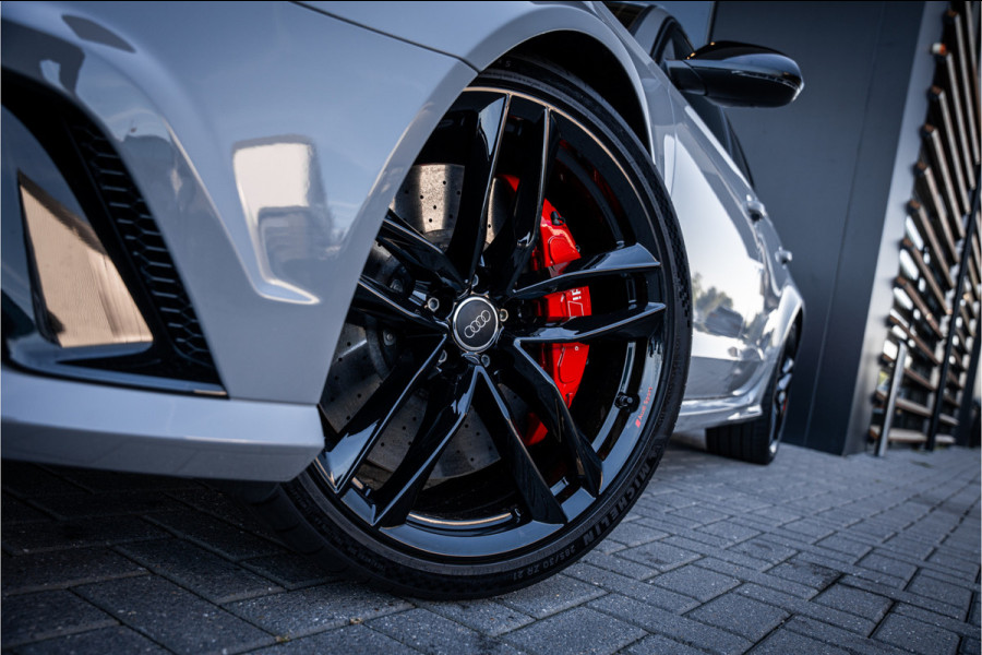 Audi RS6 Avant C7.5 4.0 TFSI quattro performance Pro Line Plus - Keramisch | Panorama | B&O | Memory | HUD