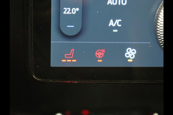 Ford Mustang Mach-E AWD 75 kWh | Panoramadak | 360 Camera | Leder | Stoelverwarming | Adaptive cruise | Carplay | Park Assist | Navigatie | Full LED | B&O Sound