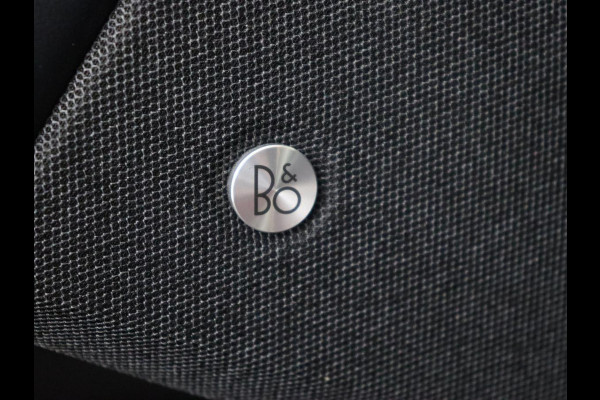 Ford Mustang Mach-E AWD 75 kWh | Panoramadak | 360 Camera | Leder | Stoelverwarming | Adaptive cruise | Carplay | Park Assist | Navigatie | Full LED | B&O Sound