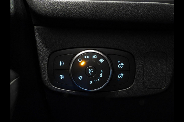 Ford Focus 1.0 EcoBoost Hybrid Titanium X Business NAVI/CAMERA/LED/VIRTUAL/16"LMV!