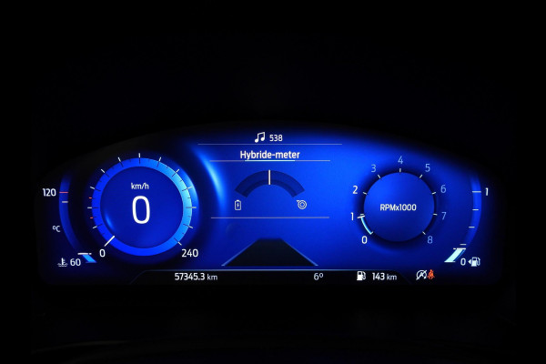 Ford Focus 1.0 EcoBoost Hybrid Titanium X Business NAVI/CAMERA/LED/VIRTUAL/16"LMV!