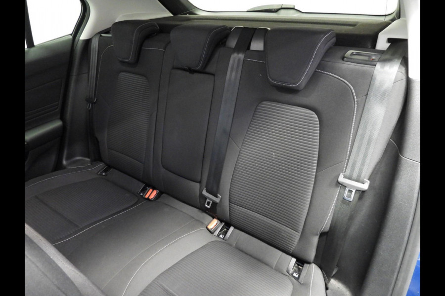 Ford Focus 1.0 EcoBoost Hybrid Titanium X Business NAVI/CAMERA/LED/VIRTUAL/16"LMV!