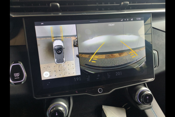 Lynk & Co 01 1.5 261PK Plug-in Hybrid * 360* camera Pano/dak Apple/Carplay Adaptive/Cruise Rijklaar + 12 maanden Bovag-garantie Henk Jongen Auto's in Helmond,  al 50 jaar service zoals 't hoort!