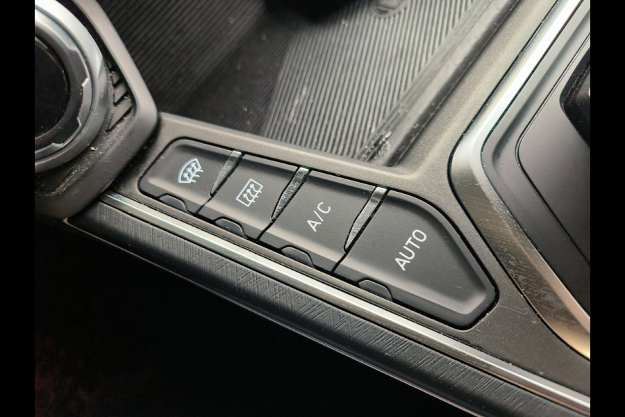 Lynk & Co 01 1.5 261PK Plug-in Hybrid * 360* camera Pano/dak Apple/Carplay Adaptive/Cruise Rijklaar + 12 maanden Bovag-garantie Henk Jongen Auto's in Helmond,  al 50 jaar service zoals 't hoort!