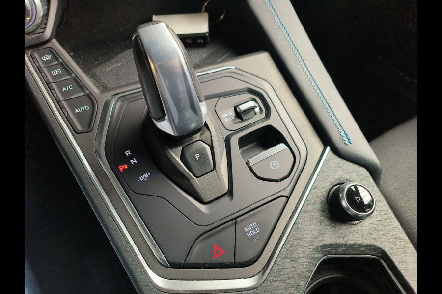 Lynk & Co 01 1.5 261PK Plug-in Hybrid * 360* camera Pano/dak Apple/Carplay Adaptive/Cruise Rijklaar + 12 maanden Bovag-garantie Henk Jongen Auto's in Helmond,  al 50 jaar service zoals 't hoort!