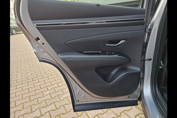 Hyundai Tucson 1.6 T-GDI PHEV Premium 4WD | Automaat | Trekhaak | Stoel & stuurverwarming | Keyless | Leder | Elek. verstelb. stoel | Achterklep elektrisch | Krell |