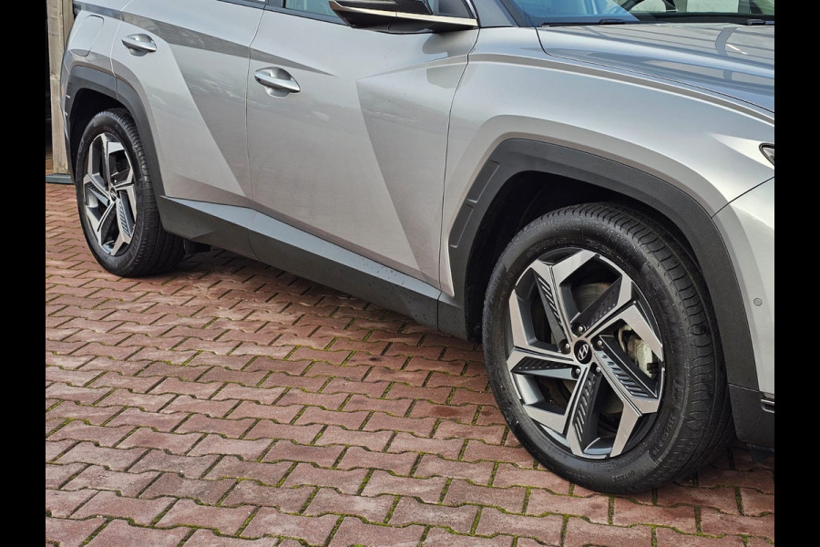 Hyundai Tucson 1.6 T-GDI PHEV Premium 4WD | Automaat | Trekhaak | Stoel & stuurverwarming | Keyless | Leder | Elek. verstelb. stoel | Achterklep elektrisch | Krell |