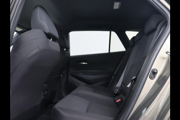 Toyota Corolla 1.8 Hybrid Business Plus | Stoelverwarming | Carplay | Adaptive cruise | Camera | Full LED | Climate control | Keyless | Digital Cockpit | Bluetooth
