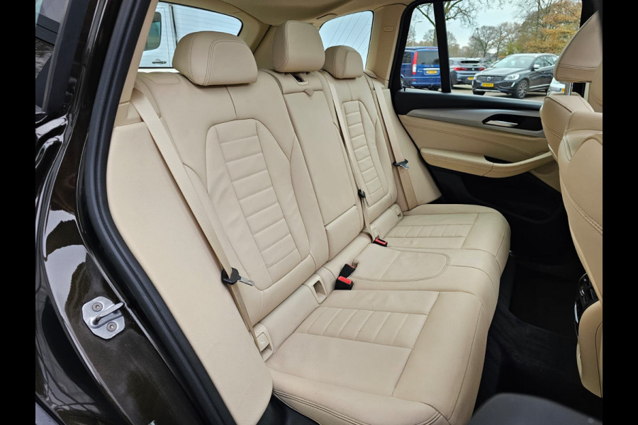 BMW X3 xDrive20i High Executive | Automaat | Pano | Leder | Elek. klep | Camera | LED | Stoelverwarming | Navi |