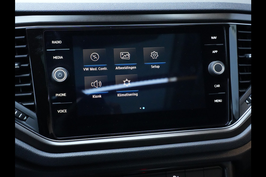 Volkswagen T-Roc 1.5 TSI Style Business | Panodak | Navigatie | Climate Control | Android/Apple Carplay