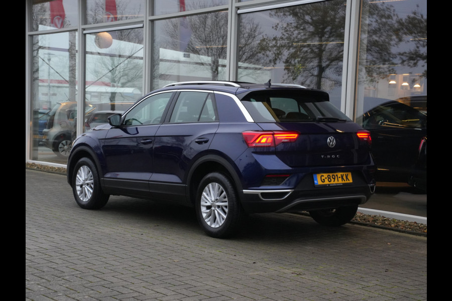 Volkswagen T-Roc 1.5 TSI Style Business | Panodak | Navigatie | Climate Control | Android/Apple Carplay