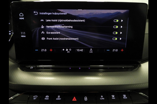 Škoda Octavia Combi 1.0 TSI Business Edition NAVI/VIRTUAL/LED/TREKH/18"LMV!