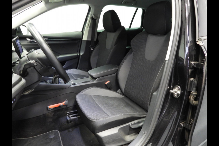 Škoda Octavia Combi 1.0 TSI Business Edition NAVI/VIRTUAL/LED/TREKH/18"LMV!