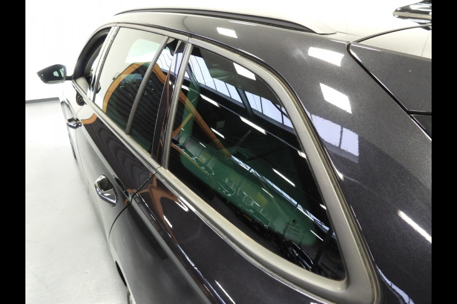 Škoda Octavia Combi 1.0 TSI Business Edition NAVI/VIRTUAL/LED/TREKH/18"LMV!