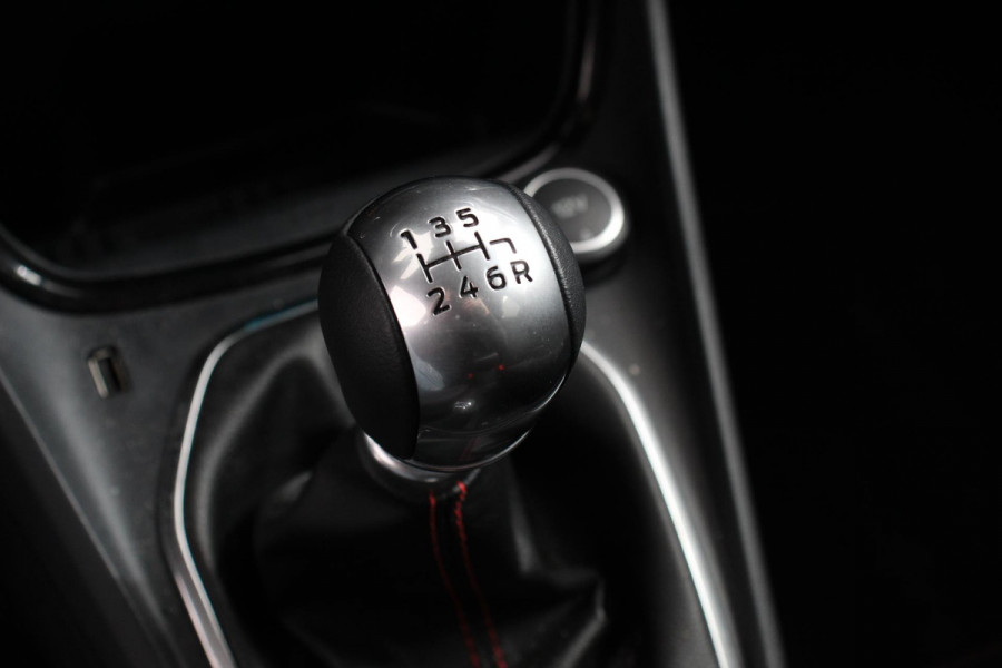 Ford Puma 1.0 EcoBoost 125pk ST-Line | Navigatie | Virtual cockpit | Climate Control | Cruise Control | Parkeer sensoren | Led | Lichtmetalen Velgen