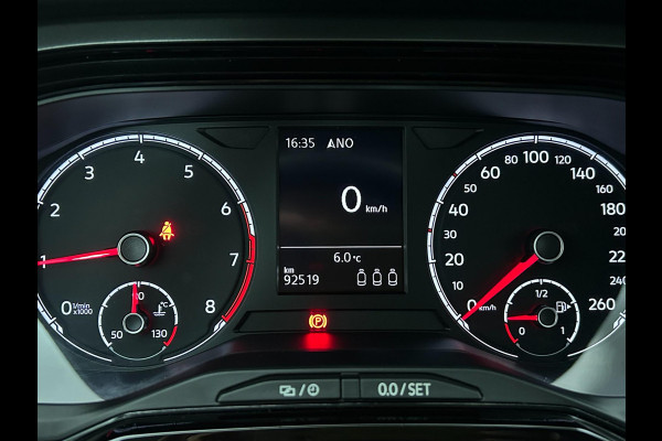 Volkswagen Polo Occasion 1.0 TSI Comfortline Business | Zwart | Tweedehands Volkswagen Polo | Airco | Cruisecontrol | Bluetooth